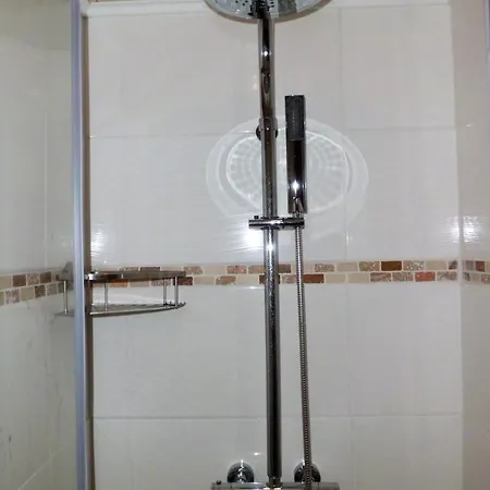 Haus Marina Bergkristall Mit Gratis Eintritt Alpentherme Apartamento *